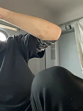 Snapshot of otouhu76 chatting on November 2025 04:34:01 AM otouhu76 online show from November 2025 04:34:01 AM