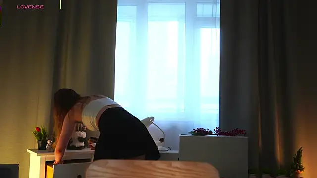 Snapshot of LorettaGladman chatting on April 2026 04:11:01 AM LorettaGladman online show from April 2026 04:11:01 AM