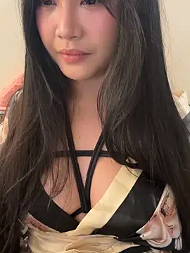 Snapshot of jinawaves chatting on December 2025 08:53:02 AM jinawaves online show from December 2025 08:53:02 AM