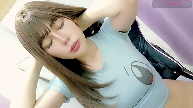 tgirljennie 69 online show from February 2026 04:32:01 AM