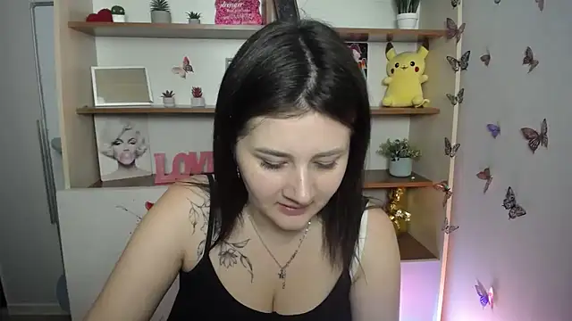 Snapshot of Katrin_kiss_ chatting on June 2026 10:58:01 AM Katrin kiss online show from June 2026 10:58:01 AM