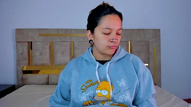 Kitty ravee online show from September 2025 12:49:02 PM