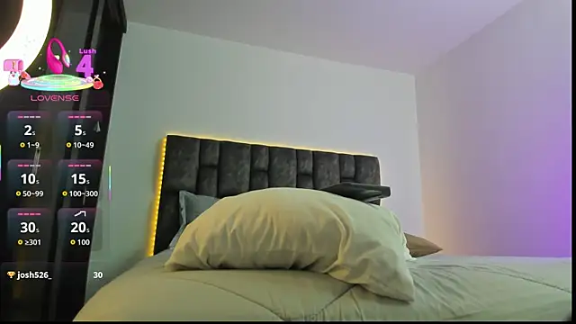 Snapshot of arianna_000 chatting on November 2025 01:22:01 PM arianna 000 online show from November 2025 01:22:01 PM