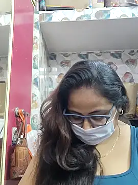 nisha 1110 online show from November 2025 02:39:01 PM