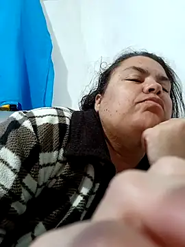 Snapshot of yaneth_ chatting on November 2025 11:18:02 AM yaneth online show from November 2025 11:18:02 AM