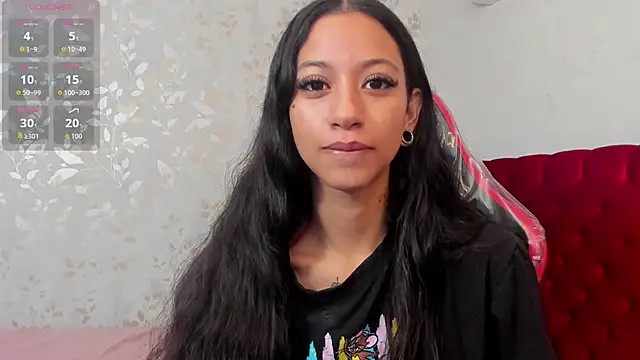 Snapshot of MegannBabby chatting on December 2025 08:26:02 PM MegannBabby online show from December 2025 08:26:02 PM