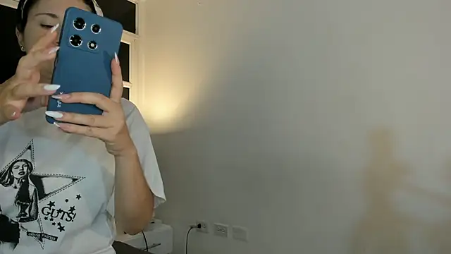 harimoon1 online show from November 2025 12:35:02 AM