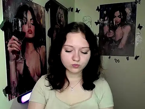 Snapshot of LadyAlice_ chatting on September 2025 06:06:02 AM LadyAlice  online show from September 2025 06:06:02 AM