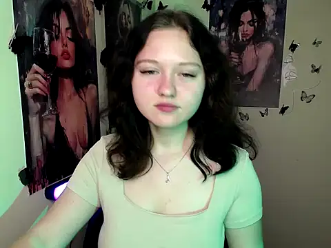 Snapshot of LadyAlice_ chatting on October 2025 06:12:01 AM LadyAlice  online show from October 2025 06:12:01 AM