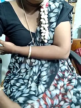 Snapshot of lolida69thamil chatting on October 2025 03:54:02 PM lolida69thamil online show from October 2025 03:54:02 PM