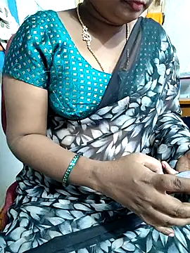 Snapshot of lolida69thamil chatting on November 2025 06:23:02 AM lolida69thamil online show from November 2025 06:23:02 AM