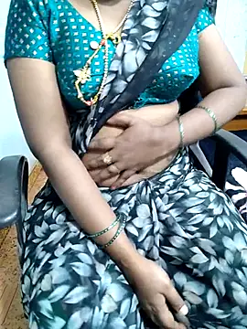 Snapshot of lolida69thamil chatting on November 2025 09:36:02 PM lolida69thamil online show from November 2025 09:36:02 PM