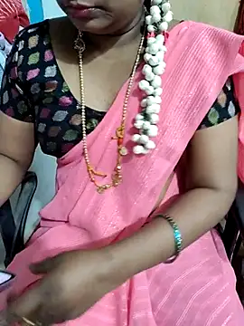 Snapshot of lolida69thamil chatting on November 2025 06:04:02 AM lolida69thamil online show from November 2025 06:04:02 AM