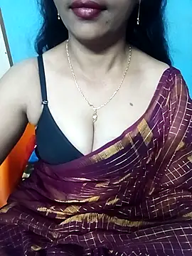 hotsana79 online show from December 2025 05:25:01 AM