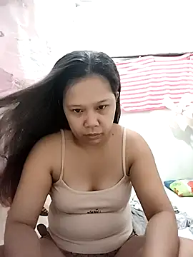 Snapshot of Darkbeuaty_26 chatting on November 2025 08:21:01 PM Darkbeuaty 26 online show from November 2025 08:21:01 PM