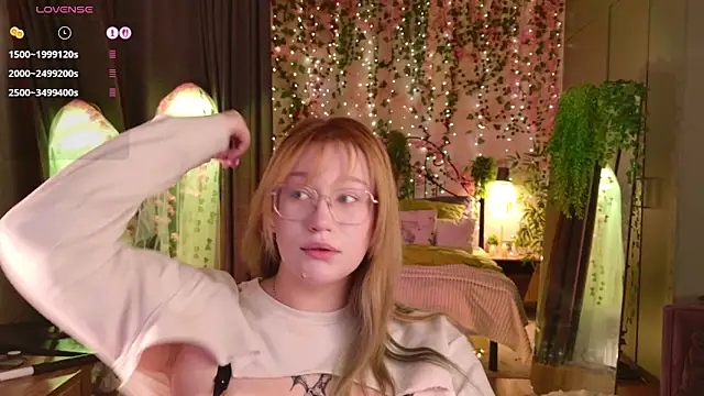 Morvelyn online show from March 2026 07:18:02 PM