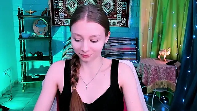 JulieDaniel online show from March 2026 08:19:01 AM