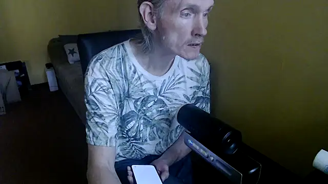 k74robert online show from November 2025 11:52:02 AM