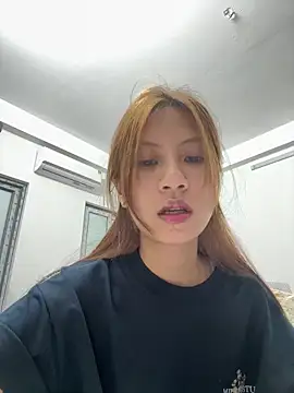 Lil-Gi online show from May 2026 05:51:01 PM