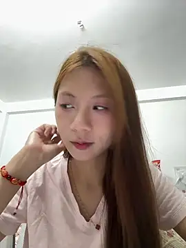 Lil-Gi online show from May 2026 04:56:02 PM