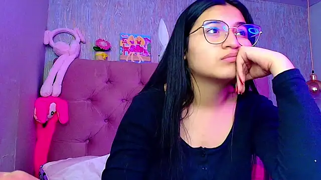 laurenelove online show from December 2025 03:15:01 AM