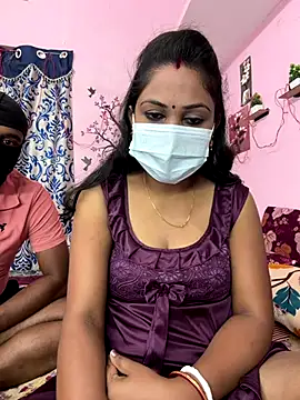 Snapshot of Lovlycouple1 chatting on January 2026 05:15:02 PM Lovlycouple1 online show from January 2026 05:15:02 PM