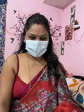 Snapshot of Lovlycouple1 chatting on February 2026 06:46:01 PM Lovlycouple1 online show from February 2026 06:46:01 PM