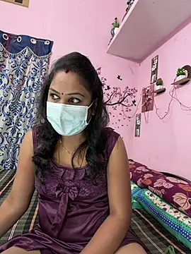 Snapshot of Lovlycouple1 chatting on February 2026 05:40:02 PM Lovlycouple1 online show from February 2026 05:40:02 PM