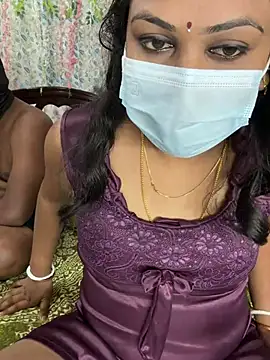 Snapshot of Lovlycouple1 chatting on March 2026 09:05:01 AM Lovlycouple1 online show from March 2026 09:05:01 AM