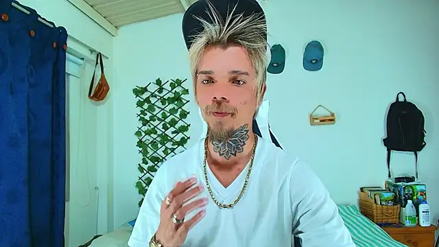 Gold Loyal77 online show from February 2026 11:23:01 PM