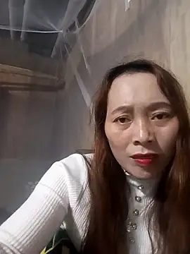 Bianly online show from November 2025 02:03:02 AM