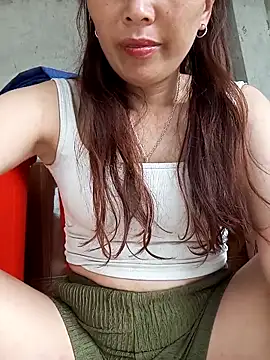 Bianly online show from April 2026 01:21:01 AM