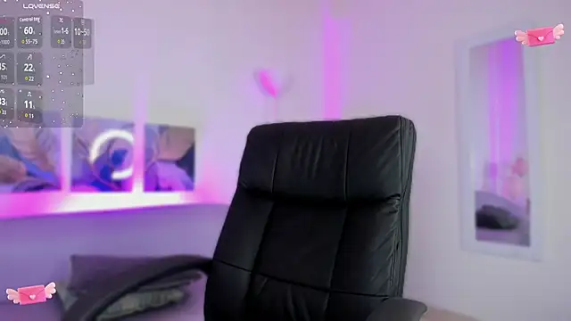 Snapshot of yasmin_elite chatting on November 2025 01:59:02 AM yasmin elite online show from November 2025 01:59:02 AM