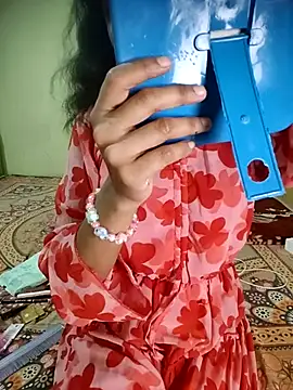 Snapshot of Snaya-baby chatting on October 2025 12:15:02 PM Snaya-baby online show from October 2025 12:15:02 PM