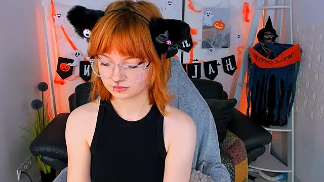 sweet mika18 online show from October 2025 07:38:01 PM