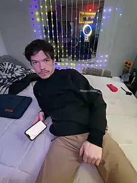 Snapshot of SalemStratton chatting on January 2026 09:29:01 PM SalemStratton online show from January 2026 09:29:01 PM