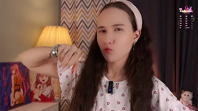 MaudAle online show from November 2025 02:22:02 AM