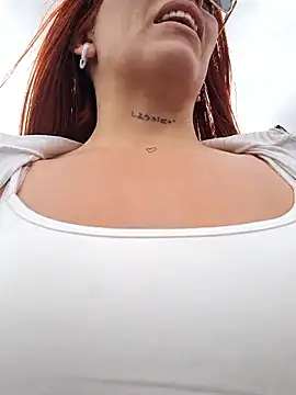 Snapshot of Alis_xxx chatting on November 2025 06:51:02 PM Alis xxx online show from November 2025 06:51:02 PM