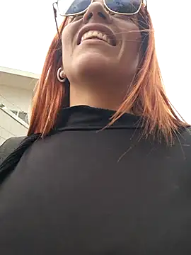 Snapshot of Alis_xxx chatting on November 2025 06:32:01 PM Alis xxx online show from November 2025 06:32:01 PM