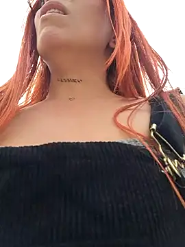 Snapshot of Alis_xxx chatting on December 2025 06:56:02 PM Alis xxx online show from December 2025 06:56:02 PM