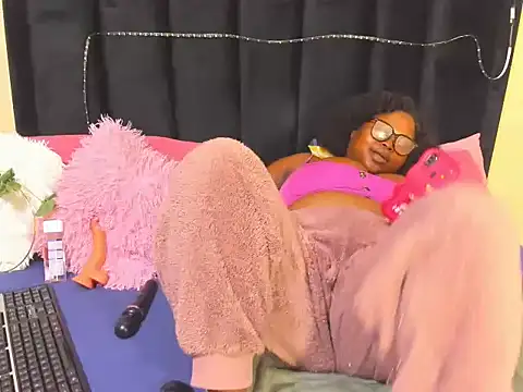 AmazingDarkDoll online show from January 2026 07:01:01 AM