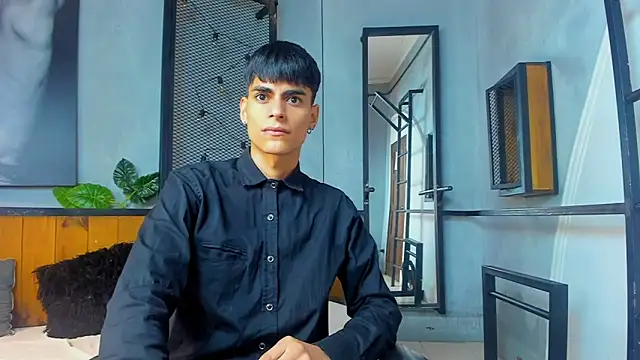 Snapshot of Dani_mc1 chatting on September 2025 11:33:01 AM Dani mc1 online show from September 2025 11:33:01 AM