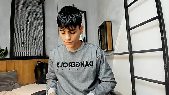 Snapshot of Dani_mc1 chatting on September 2025 11:14:01 AM Dani mc1 online show from September 2025 11:14:01 AM