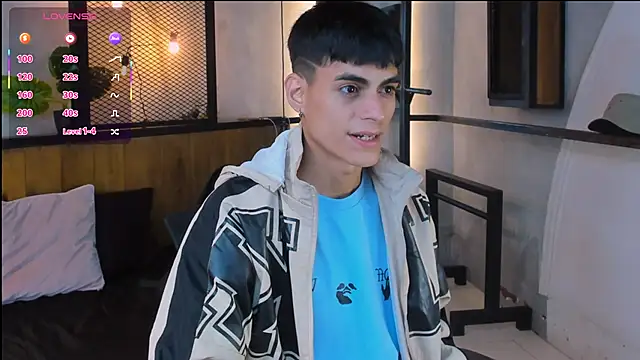 Snapshot of Dani_mc1 chatting on October 2025 11:30:01 AM Dani mc1 online show from October 2025 11:30:01 AM