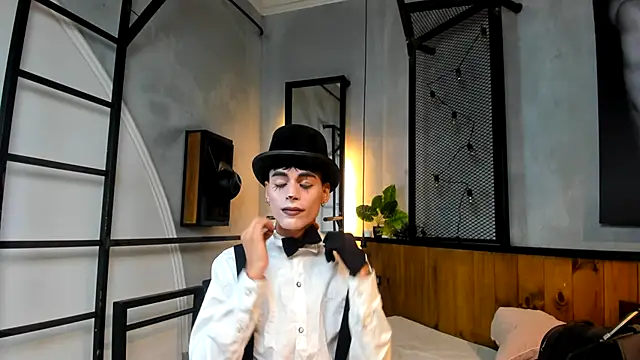 Snapshot of Dani_mc1 chatting on October 2025 11:55:02 AM Dani mc1 online show from October 2025 11:55:02 AM