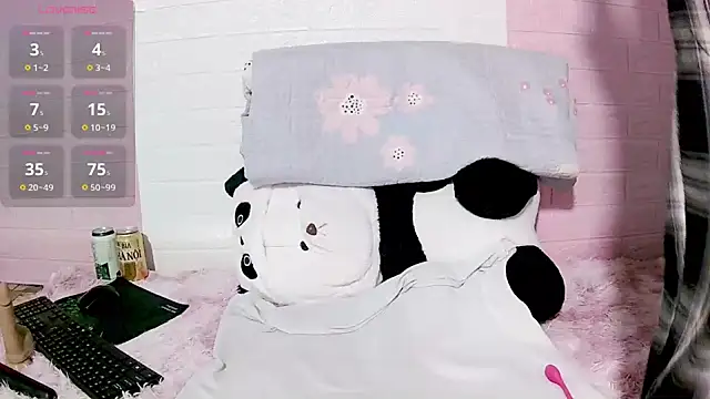 Snapshot of Angel_Jakes chatting on December 2025 05:00:01 PM Angel Jakes online show from December 2025 05:00:01 PM