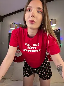 LINA ALL EYES ON YOU online show from December 2025 08:05:02 PM