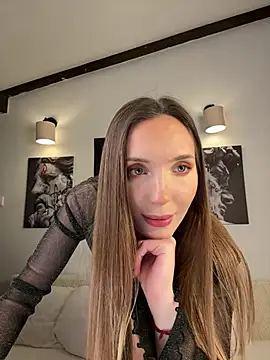 LINA ALL EYES ON YOU online show from March 2026 07:52:01 PM