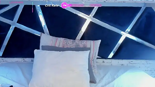 Snapshot of PaulinnaBlue chatting on September 2025 08:45:02 PM PaulinnaBlue online show from September 2025 08:45:02 PM