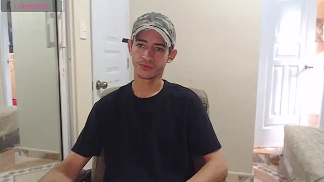 Snapshot of Sexxx20 chatting on December 2025 12:36:02 PM Sexxx20 online show from December 2025 12:36:02 PM